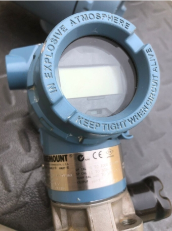 ROSEMOUNT MULTIVARIABLER SENDER 3095 MAX W.P. 3626 PSIA/250 BARA